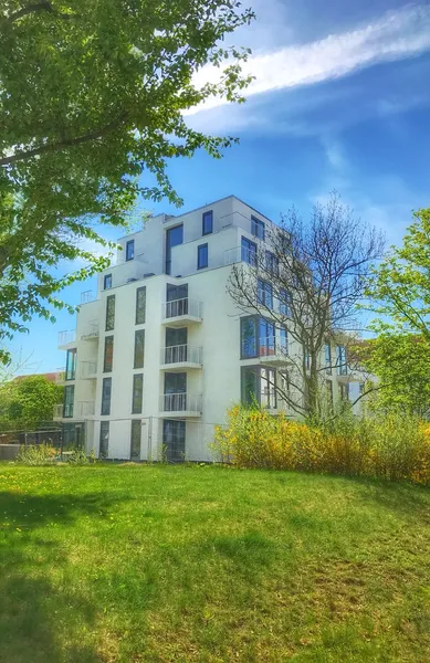 Möbliertes Apartment für Studenten, Berufsanfänger, Azubis, Schüler — photo 1